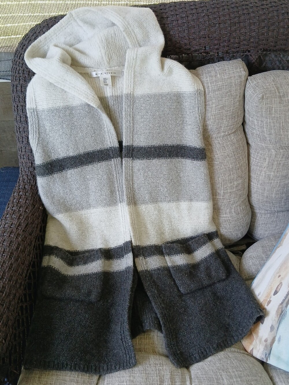 Max Studio Sweater Cardigan Hoodie Open Grey Cream Stripe Wool Blend Sz S